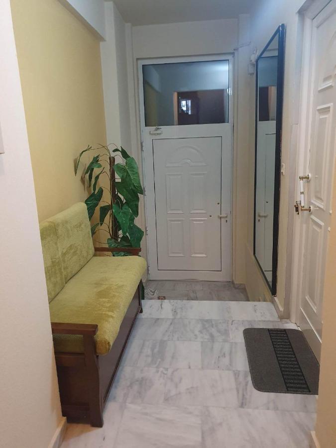 Elle Apartment By Alp Hospitality Services Nea Kallikrateia Bagian luar foto