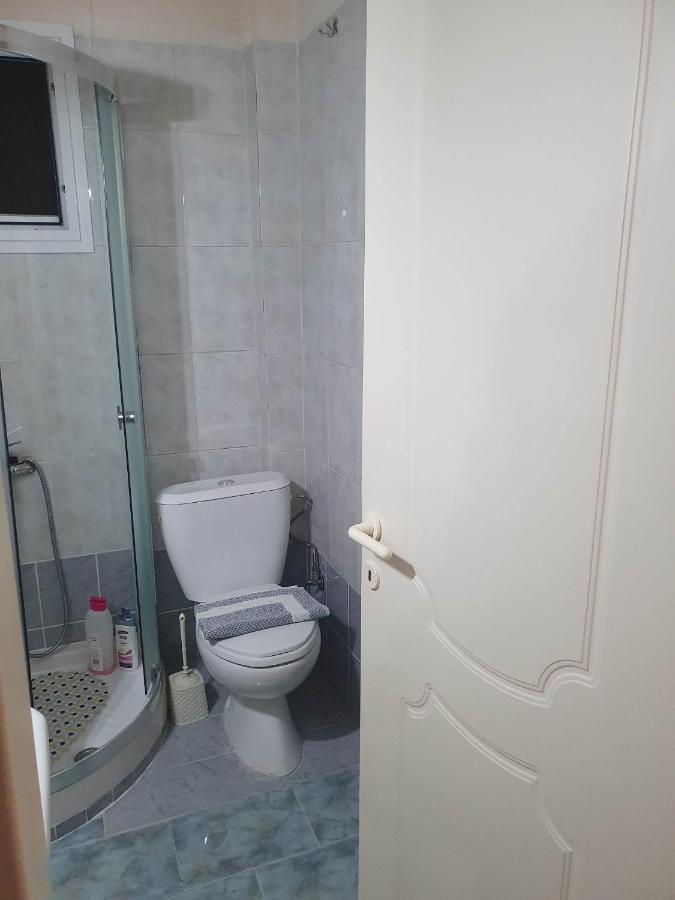 Elle Apartment By Alp Hospitality Services Nea Kallikrateia Bagian luar foto